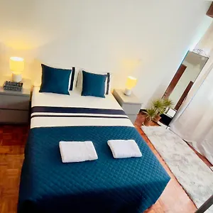 Alameda Quarto em Acomodações Particulares